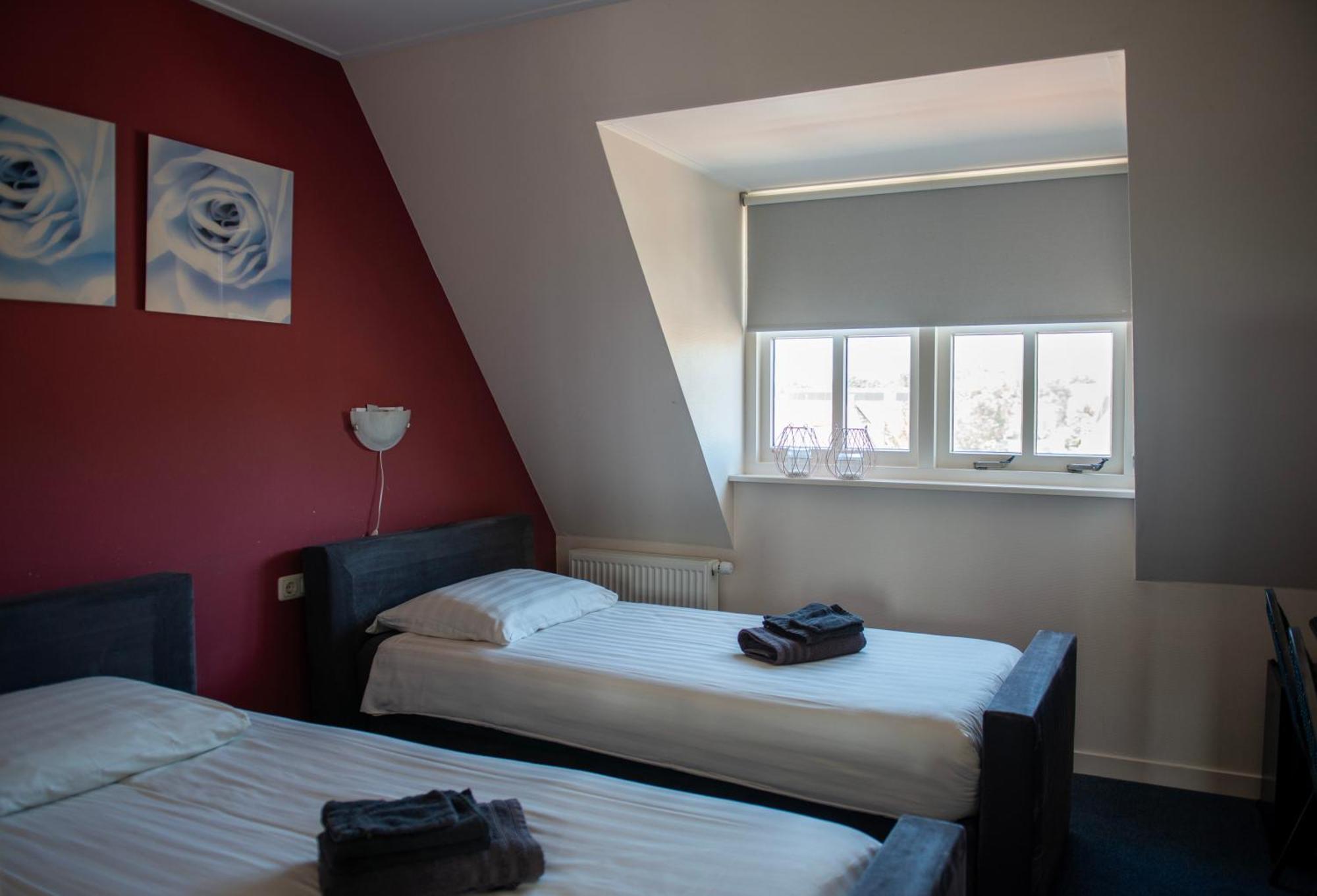 Hotel de Harmonie Sexbierum Extérieur photo