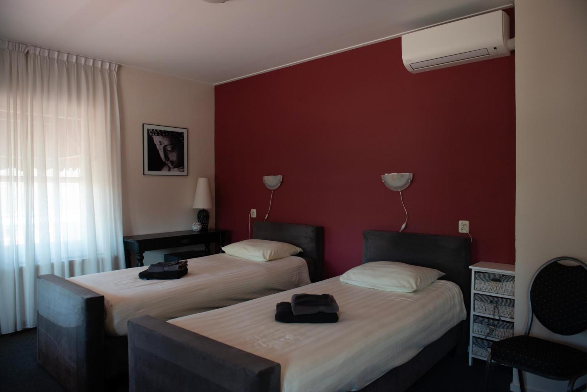 Hotel de Harmonie Sexbierum Extérieur photo