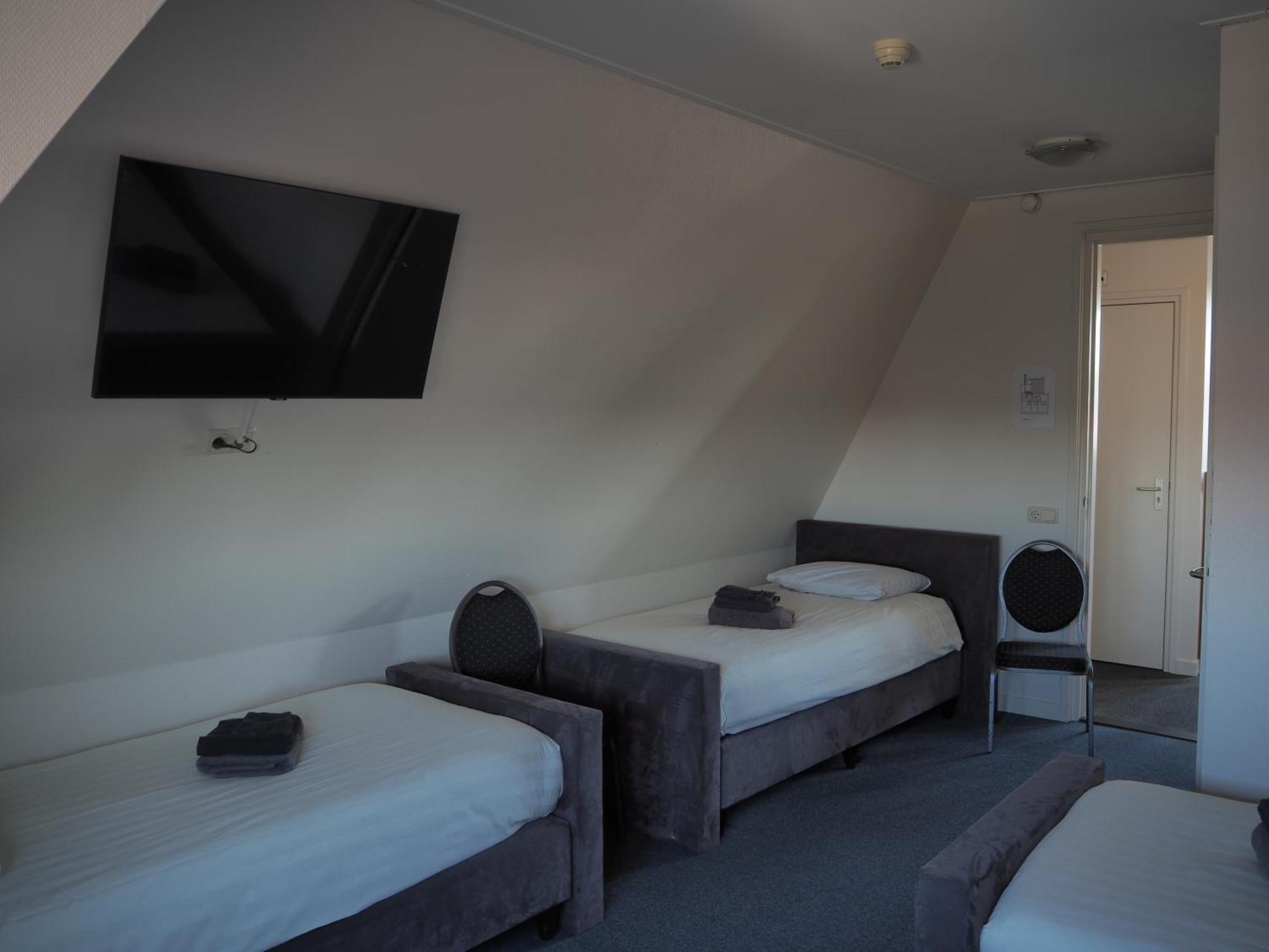 Hotel de Harmonie Sexbierum Extérieur photo